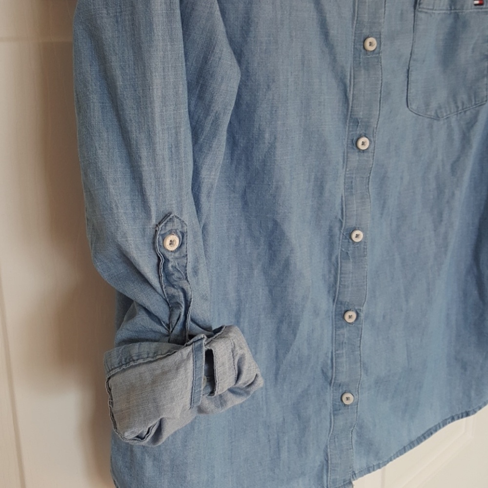 19:02 - 3/$25 Bundle Only - Tommy Hilfiger Denim Shirt - Picture 7 of 15